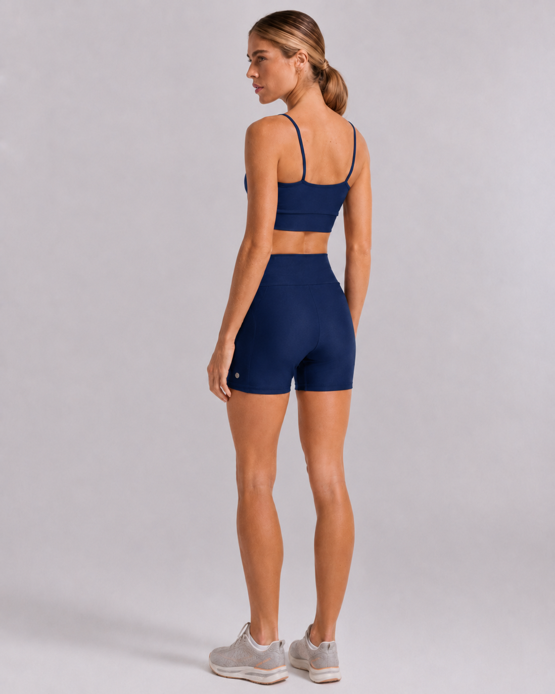 Conjunto Top e Bermuda Ciclista com Bolsos Laterais | Clima Urbano