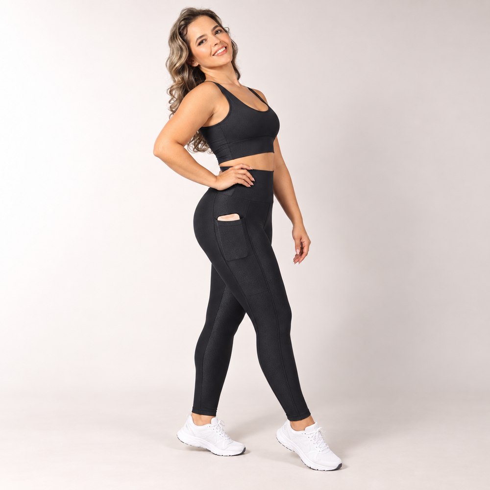 Legging com Bolso Poliamida Microcanelada — foto 2 | Clima Urbano